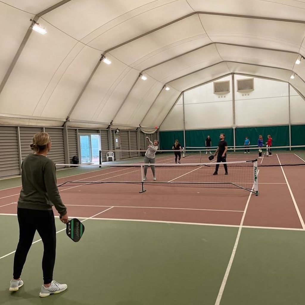 Klub Pickleball Basingstoke |  Tenis Sepenuhnya – Tenis Sepenuhnya